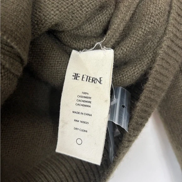 Eterne Women's Dark Olive Cardigan - Picture 4 of 5